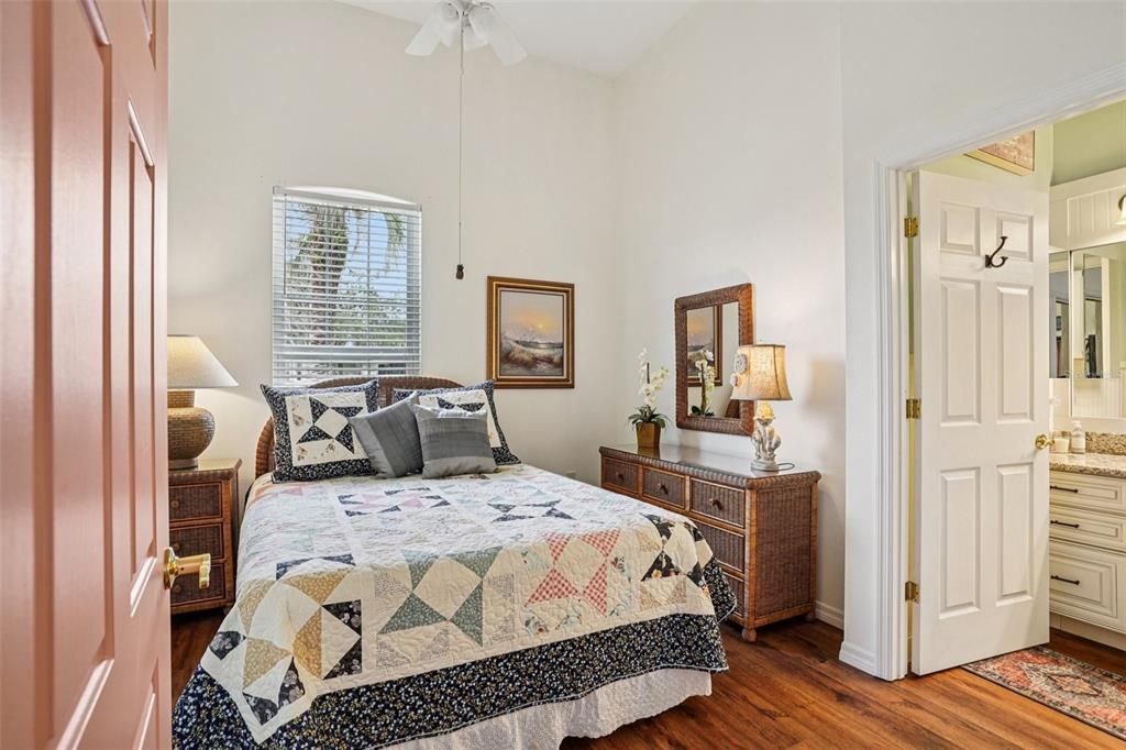 En Venta: $925,000 (3 camas, 3 baños, 3367 Pies cuadrados)