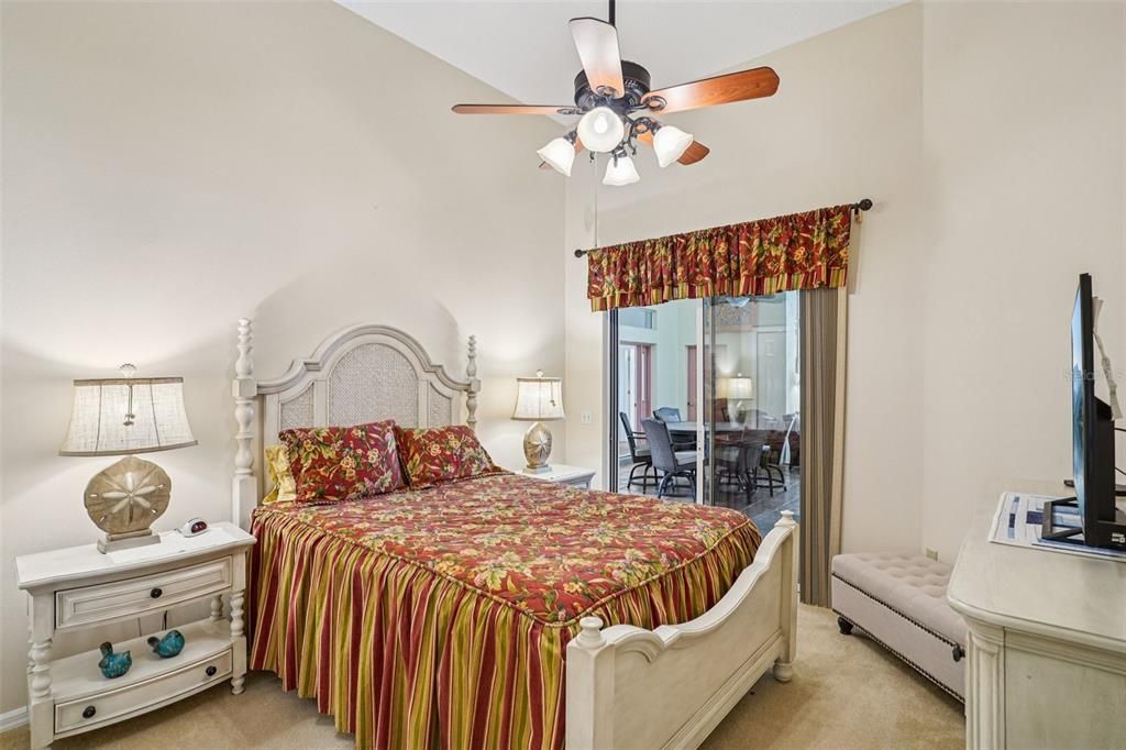 En Venta: $925,000 (3 camas, 3 baños, 3367 Pies cuadrados)