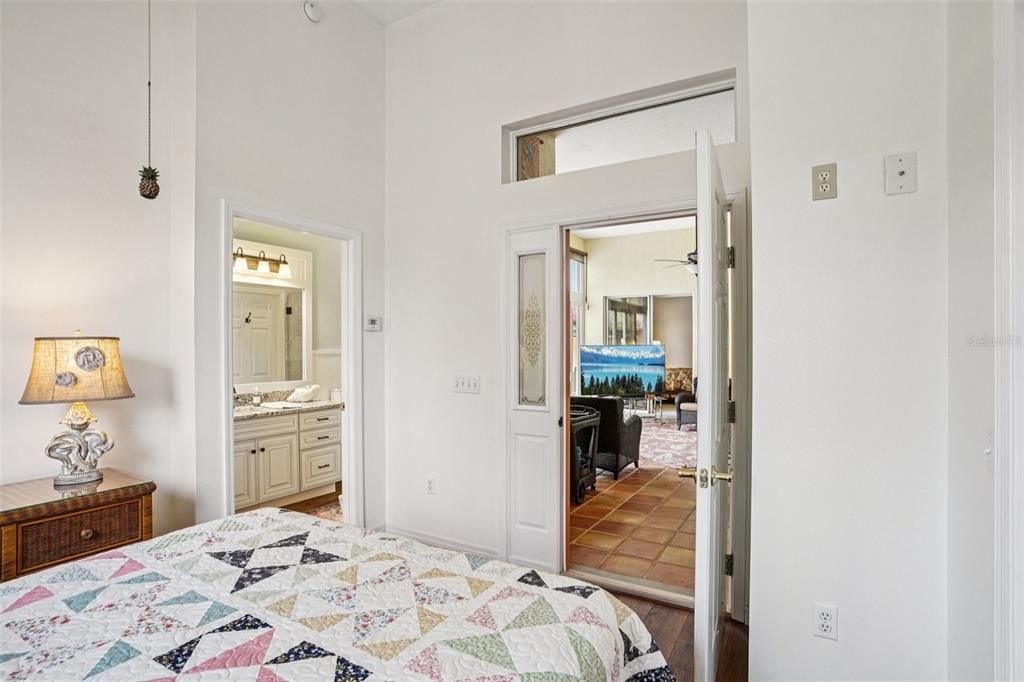 En Venta: $925,000 (3 camas, 3 baños, 3367 Pies cuadrados)