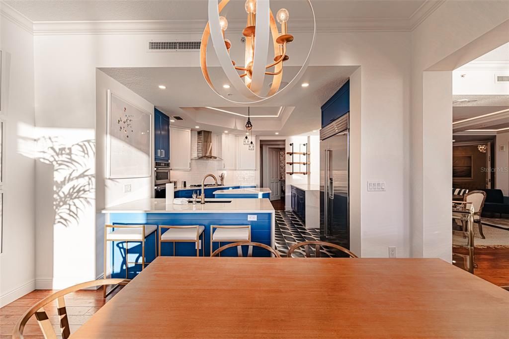 出租: $35,000 (3 贝兹, 3 浴室, 3302 平方英尺)