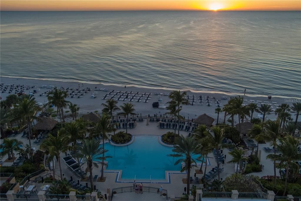 出租: $35,000 (3 贝兹, 3 浴室, 3302 平方英尺)