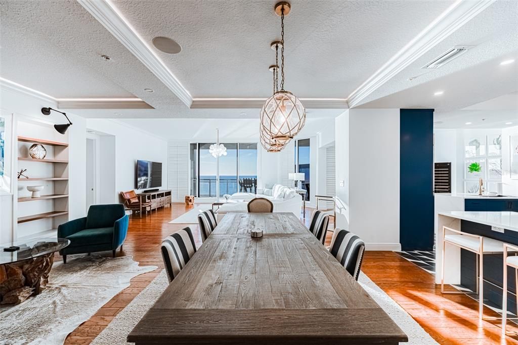 出租: $35,000 (3 贝兹, 3 浴室, 3302 平方英尺)