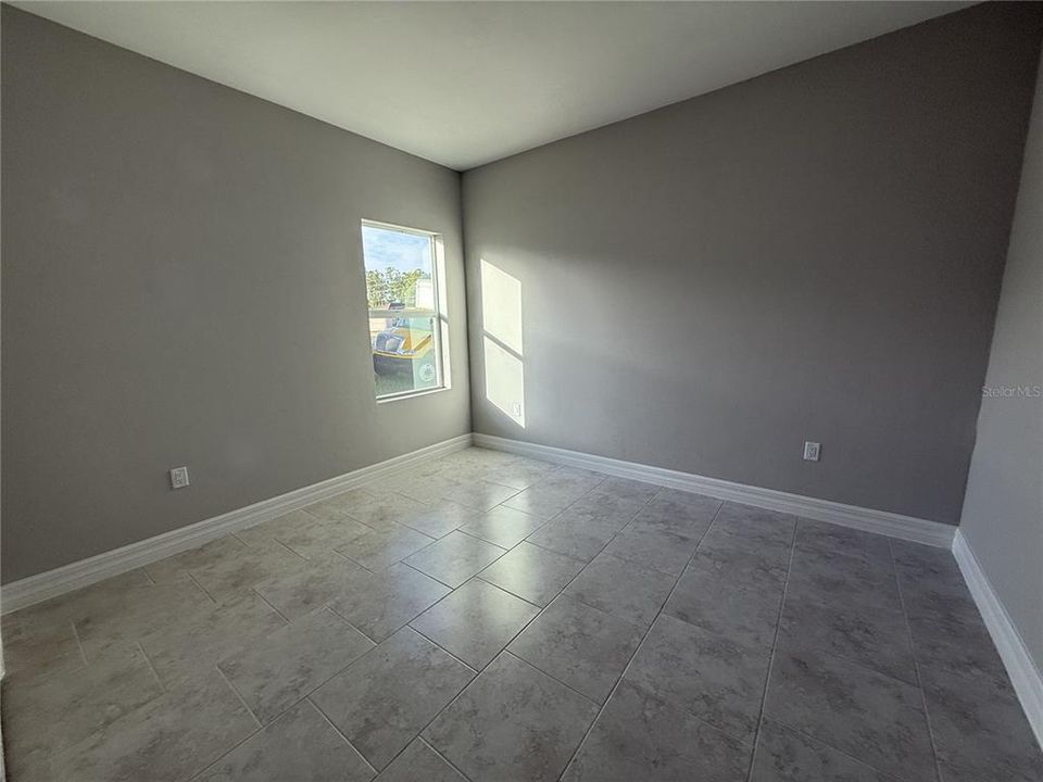 В аренду: $2,100 (3 спален, 2 ванн, 1615 Квадратных фут)