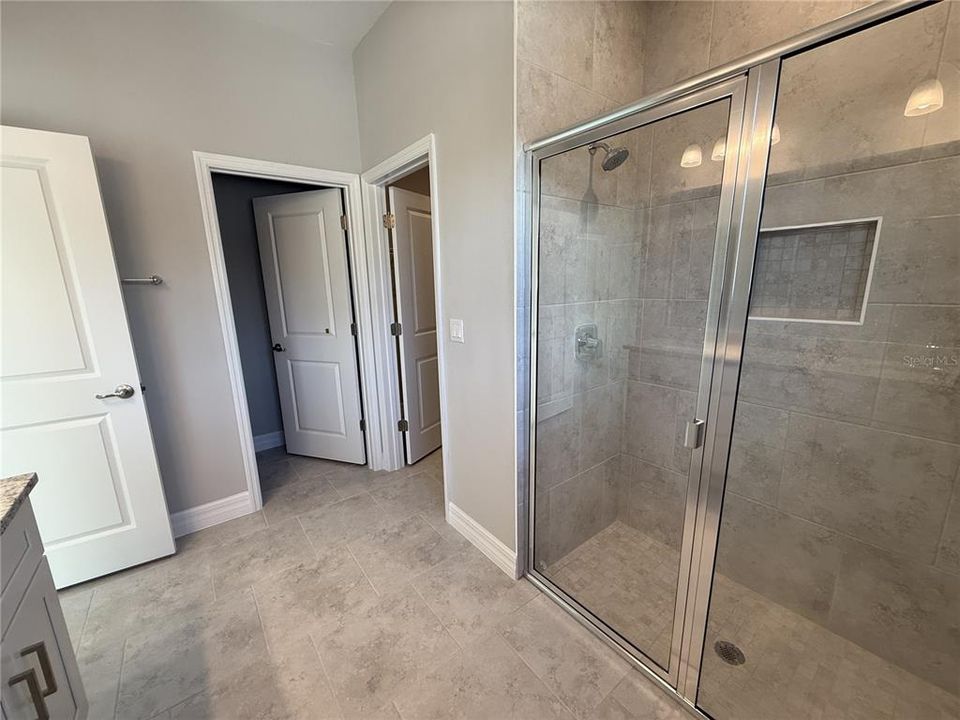 В аренду: $2,100 (3 спален, 2 ванн, 1615 Квадратных фут)