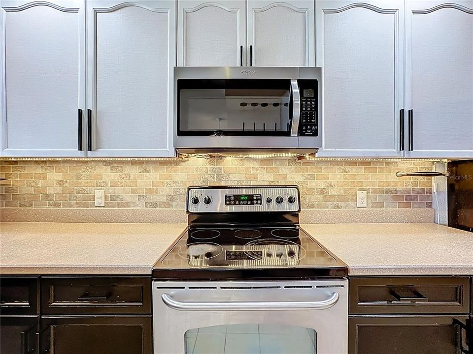 На продажу: $390,000 (3 спален, 2 ванн, 2260 Квадратных фут)