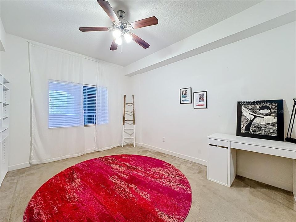 На продажу: $390,000 (3 спален, 2 ванн, 2260 Квадратных фут)