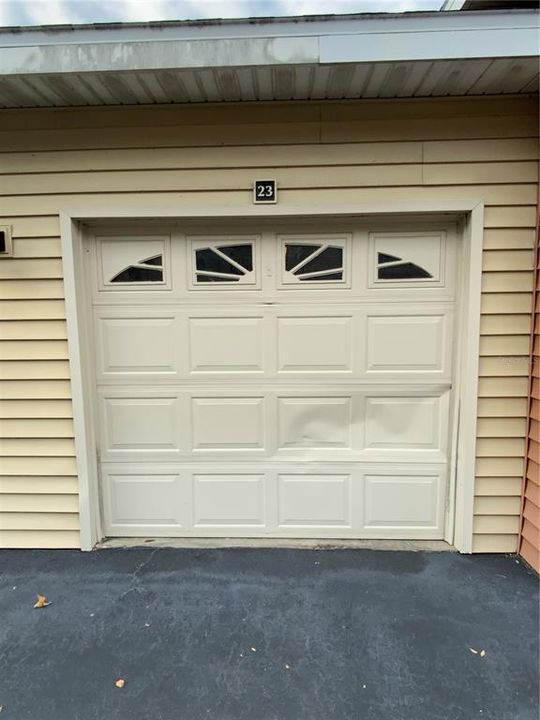 待售: $215,000 (2 贝兹, 2 浴室, 975 平方英尺)