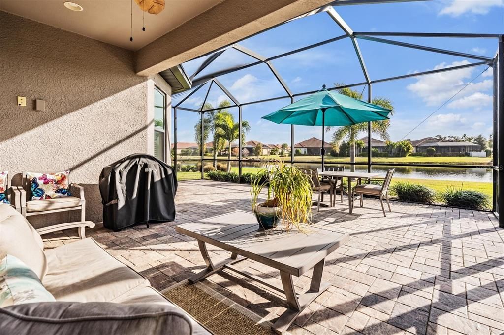 Active With Contract: $525,000 (2 beds, 2 baths, 1689 Square Feet)