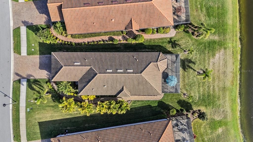 Active With Contract: $525,000 (2 beds, 2 baths, 1689 Square Feet)