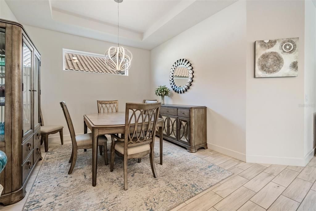 Active With Contract: $525,000 (2 beds, 2 baths, 1689 Square Feet)