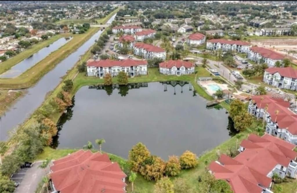 For Rent: $1,350 (1 beds, 1 baths, 768 Square Feet)