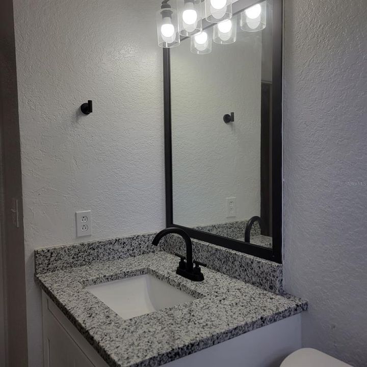 En Renta: $2,350 (4 camas, 2 baños, 1733 Pies cuadrados)