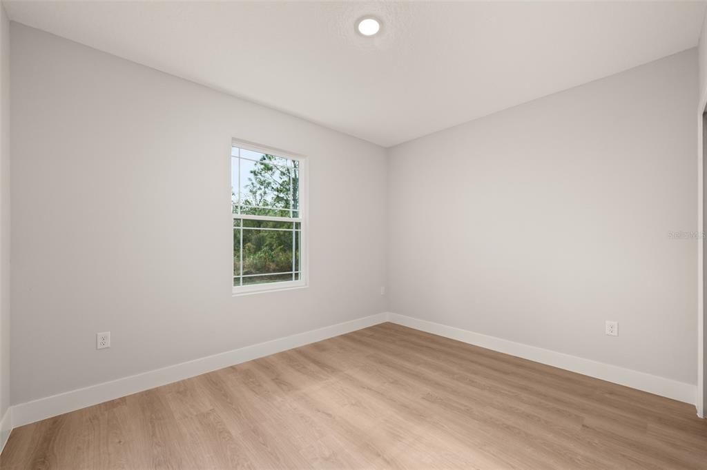 En Venta: $299,900 (4 camas, 2 baños, 1759 Pies cuadrados)