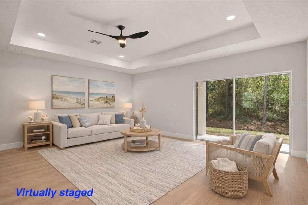 En Venta: $299,900 (4 camas, 2 baños, 1759 Pies cuadrados)