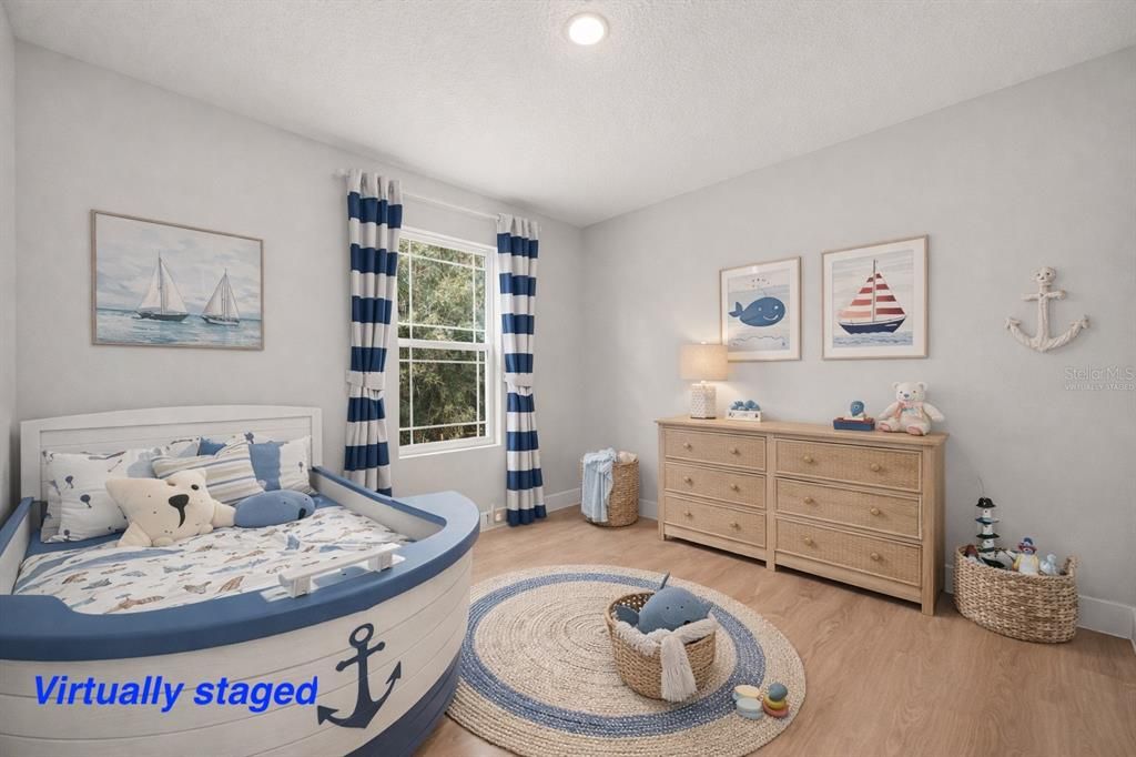 En Venta: $299,900 (4 camas, 2 baños, 1759 Pies cuadrados)