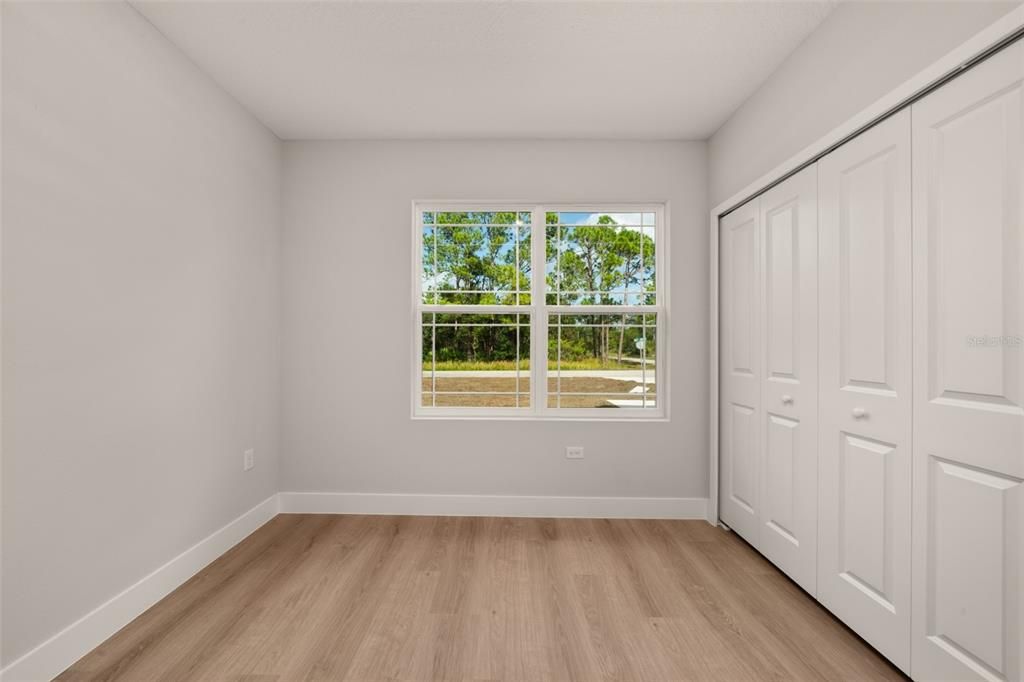 En Venta: $299,900 (4 camas, 2 baños, 1759 Pies cuadrados)