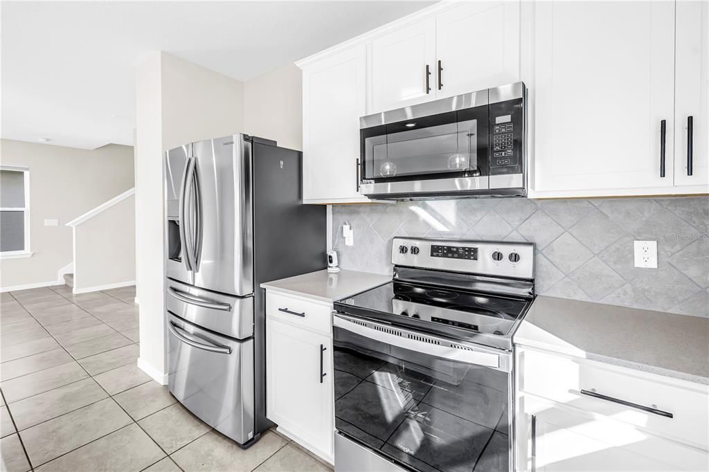 For Rent: $3,200 (4 beds, 3 baths, 2194 Square Feet)