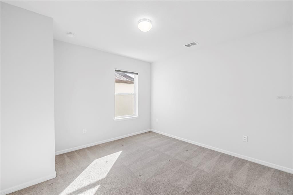 For Rent: $3,200 (4 beds, 3 baths, 2194 Square Feet)