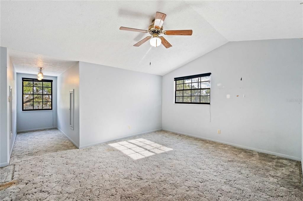 На продажу: $590,000 (3 спален, 2 ванн, 2729 Квадратных фут)