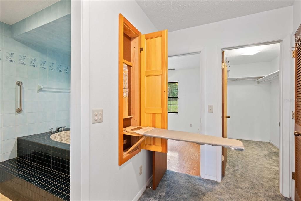 На продажу: $590,000 (3 спален, 2 ванн, 2729 Квадратных фут)