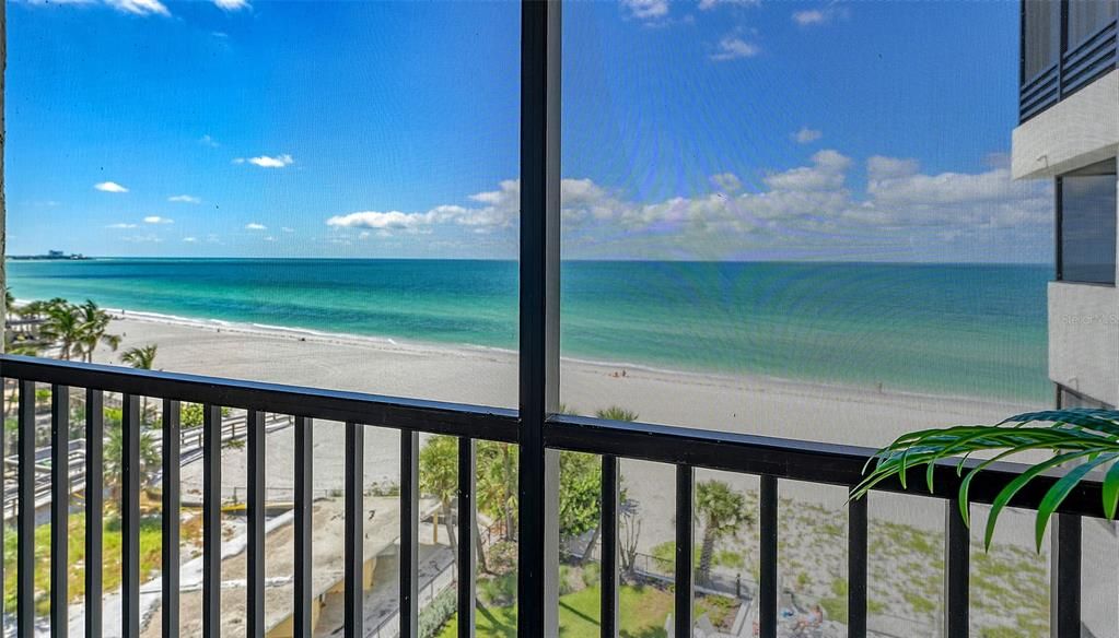 出租: $12,000 (2 贝兹, 2 浴室, 1456 平方英尺)