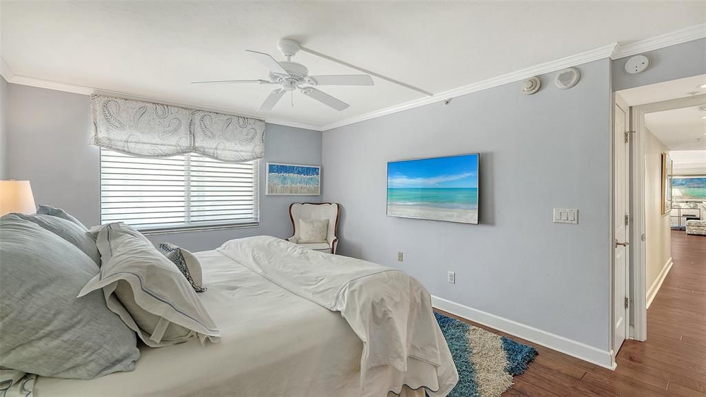 出租: $12,000 (2 贝兹, 2 浴室, 1456 平方英尺)