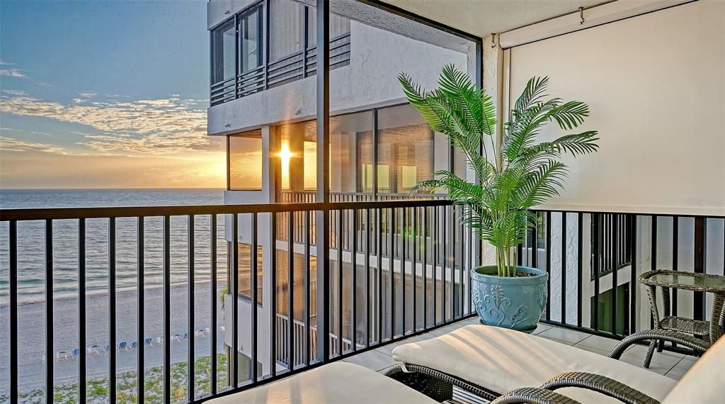 出租: $12,000 (2 贝兹, 2 浴室, 1456 平方英尺)