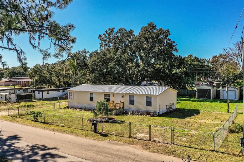 For Sale: $280,000 (4 beds, 2 baths, 1620 Square Feet)