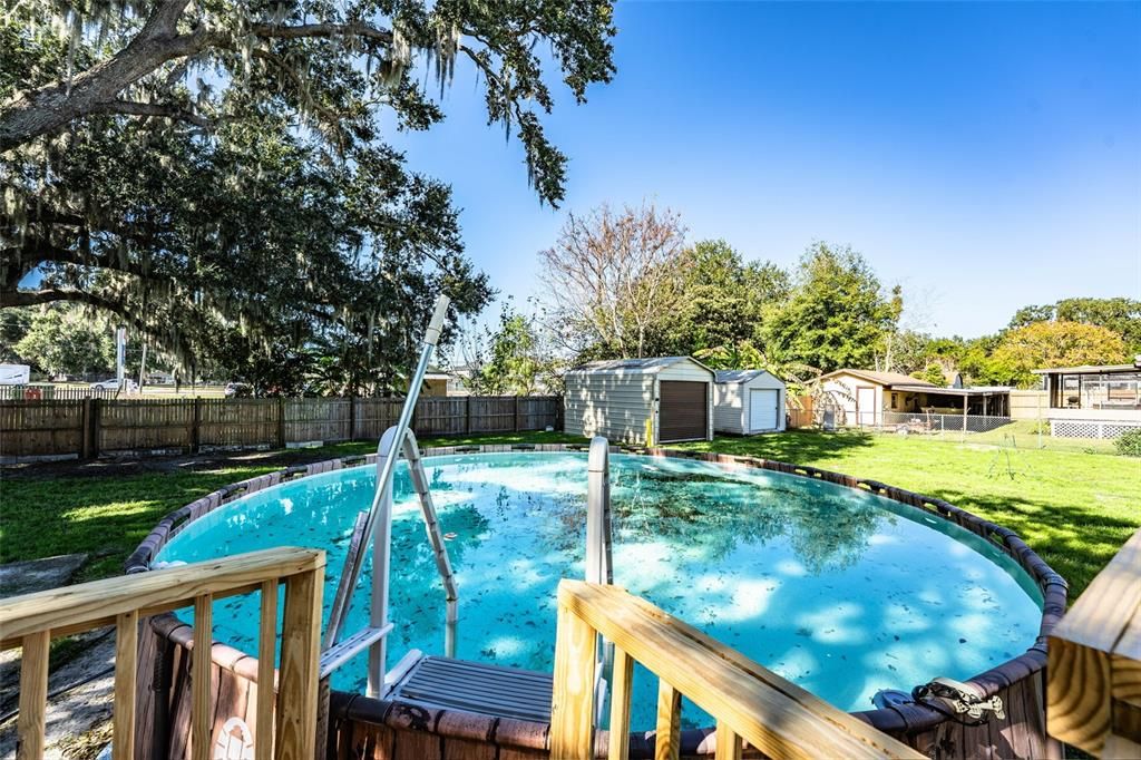 For Sale: $280,000 (4 beds, 2 baths, 1620 Square Feet)