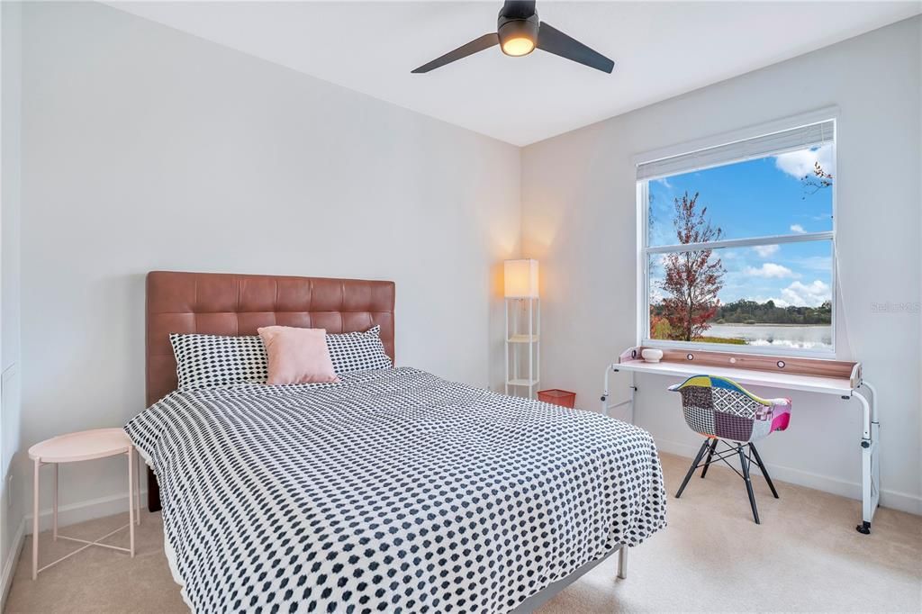 待售: $915,000 (6 贝兹, 4 浴室, 3852 平方英尺)