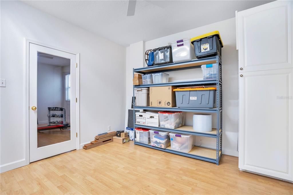 待售: $915,000 (6 贝兹, 4 浴室, 3852 平方英尺)