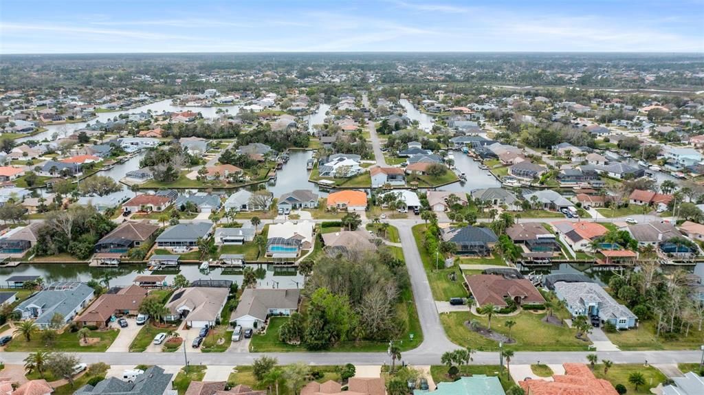 待售: $175,000 (0.36 acres)