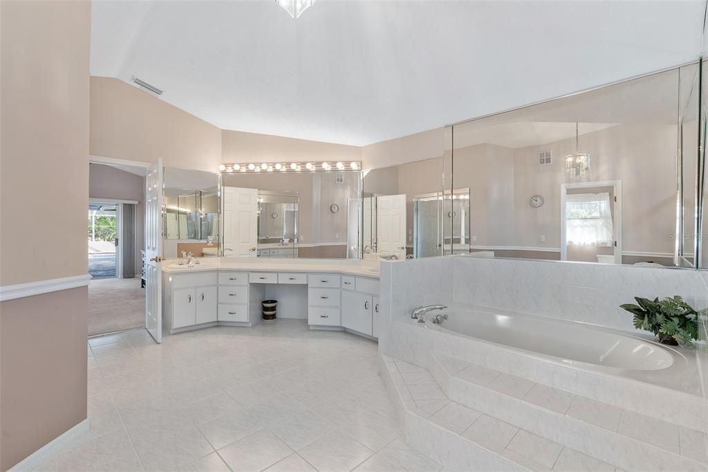 For Sale: $629,000 (4 beds, 2 baths, 2843 Square Feet)