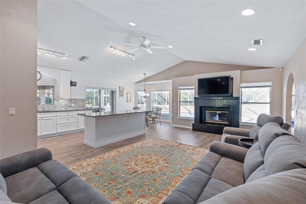 For Sale: $629,000 (4 beds, 2 baths, 2843 Square Feet)