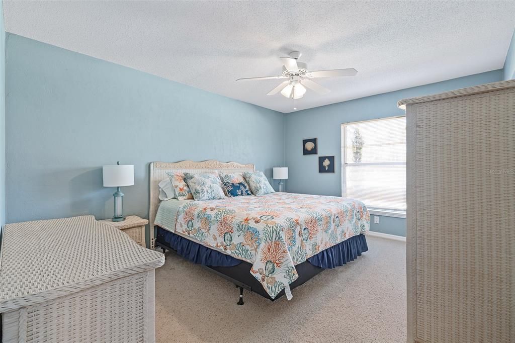 For Sale: $629,000 (4 beds, 2 baths, 2843 Square Feet)