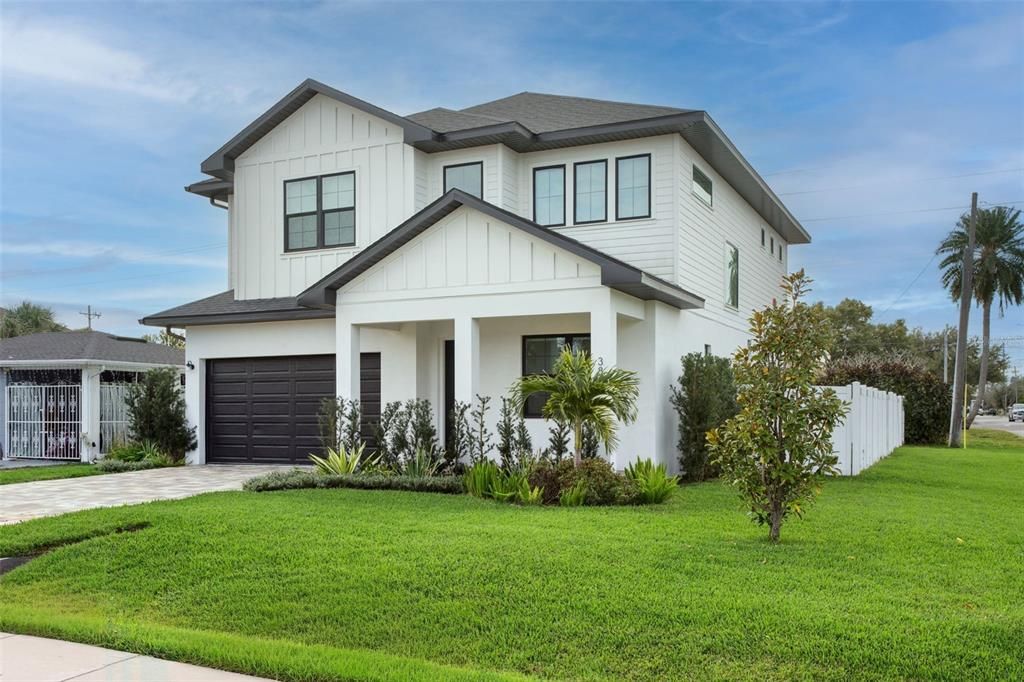 待售: $1,099,000 (5 贝兹, 3 浴室, 2855 平方英尺)