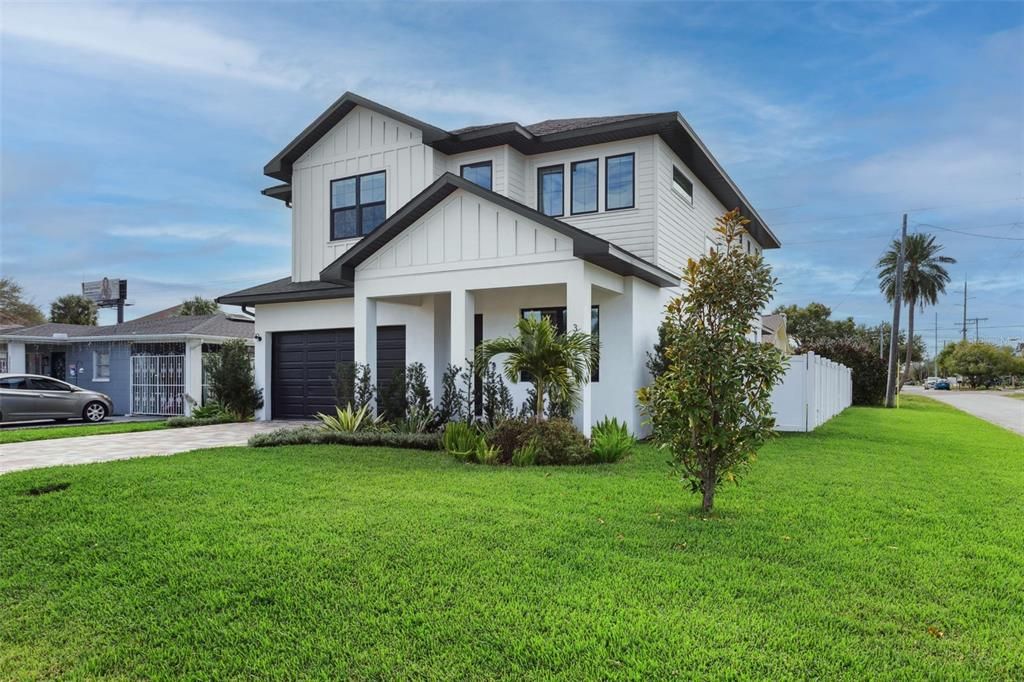 待售: $1,099,000 (5 贝兹, 3 浴室, 2855 平方英尺)