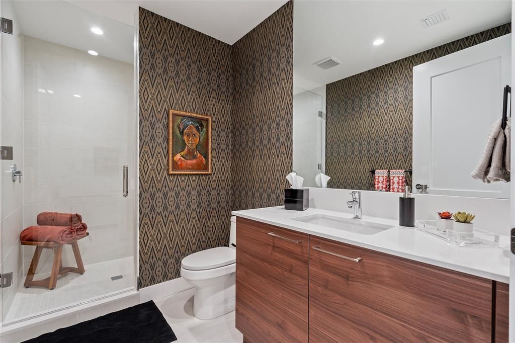 For Rent: $16,500 (3 beds, 4 baths, 2712 Square Feet)