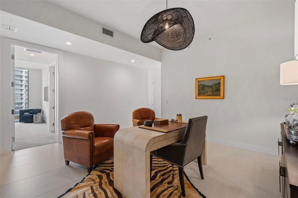 For Rent: $16,500 (3 beds, 4 baths, 2712 Square Feet)