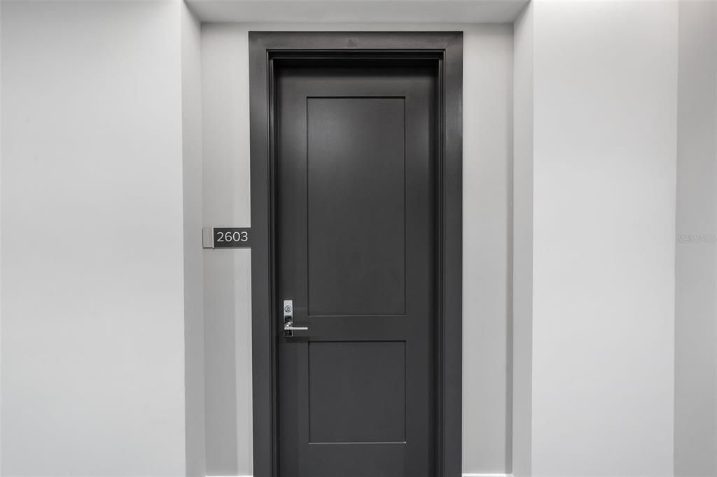 For Rent: $16,500 (3 beds, 4 baths, 2712 Square Feet)