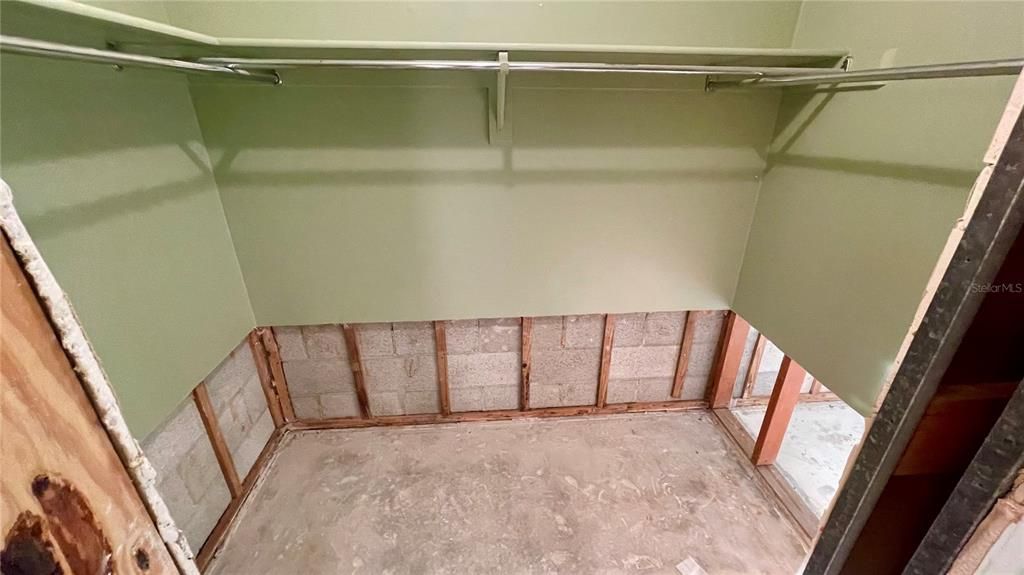 待售: $275,000 (3 贝兹, 2 浴室, 1680 平方英尺)