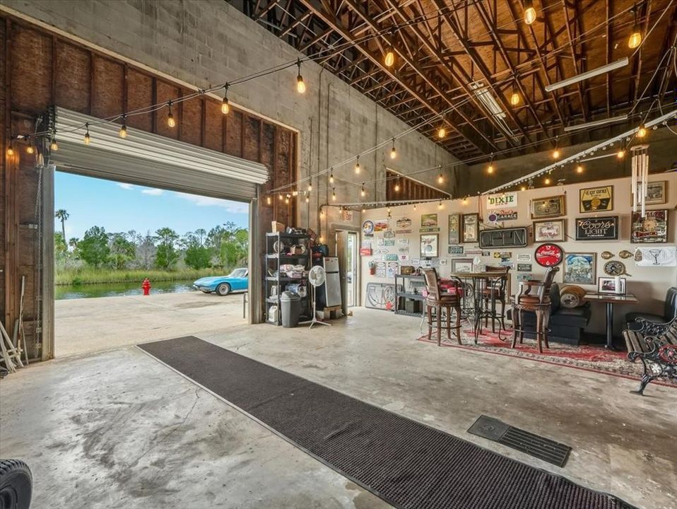 待售: $2,050,000 (0 贝兹, 0 浴室, 0 平方英尺)