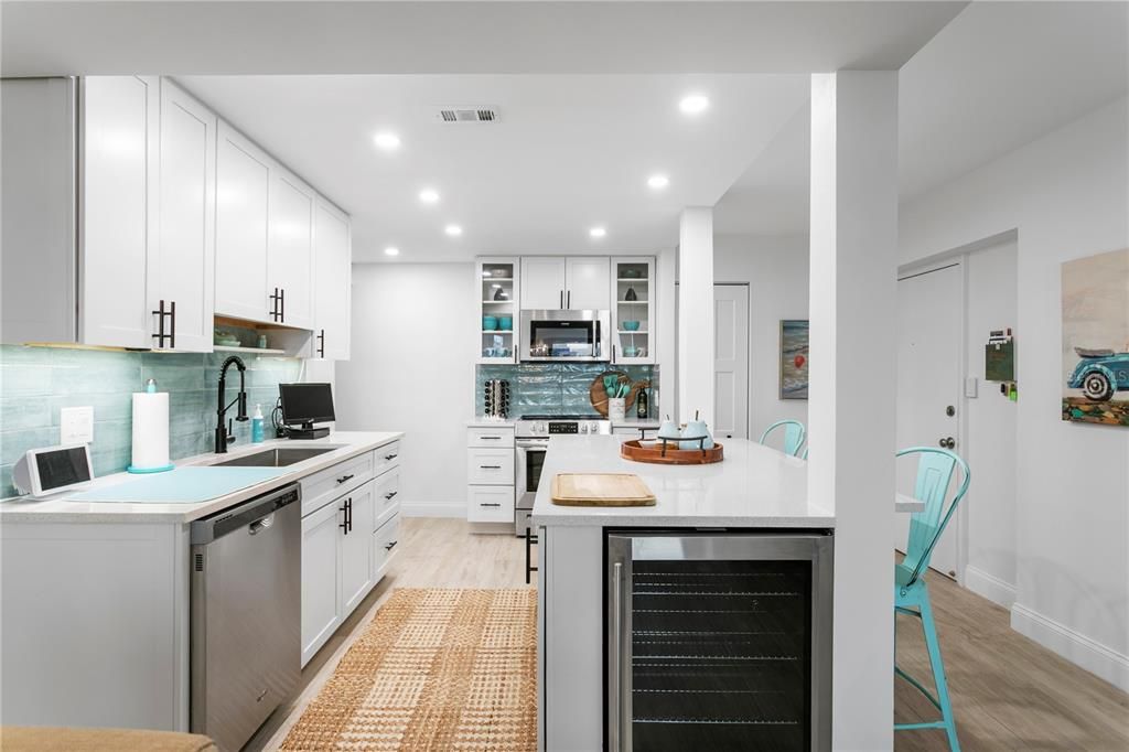 На продажу: $750,000 (2 спален, 2 ванн, 1462 Квадратных фут)