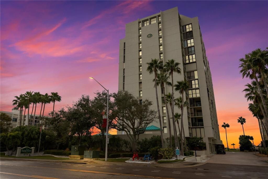 На продажу: $750,000 (2 спален, 2 ванн, 1462 Квадратных фут)