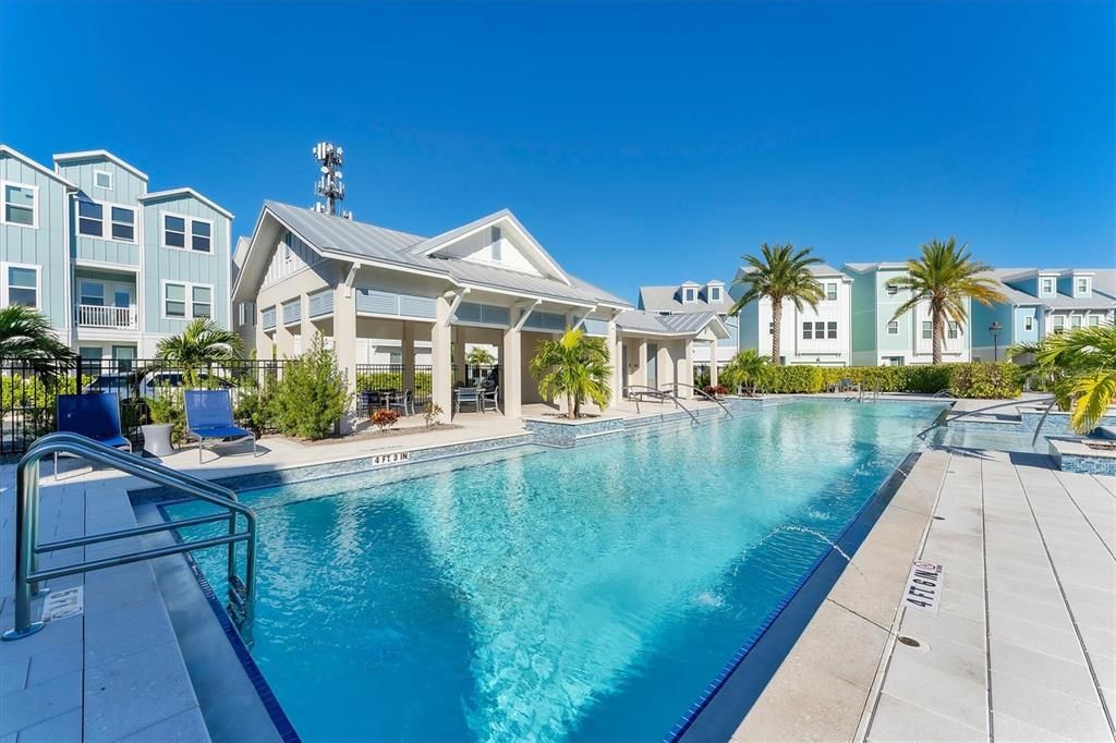 For Sale: $749,000 (3 beds, 3 baths, 1804 Square Feet)