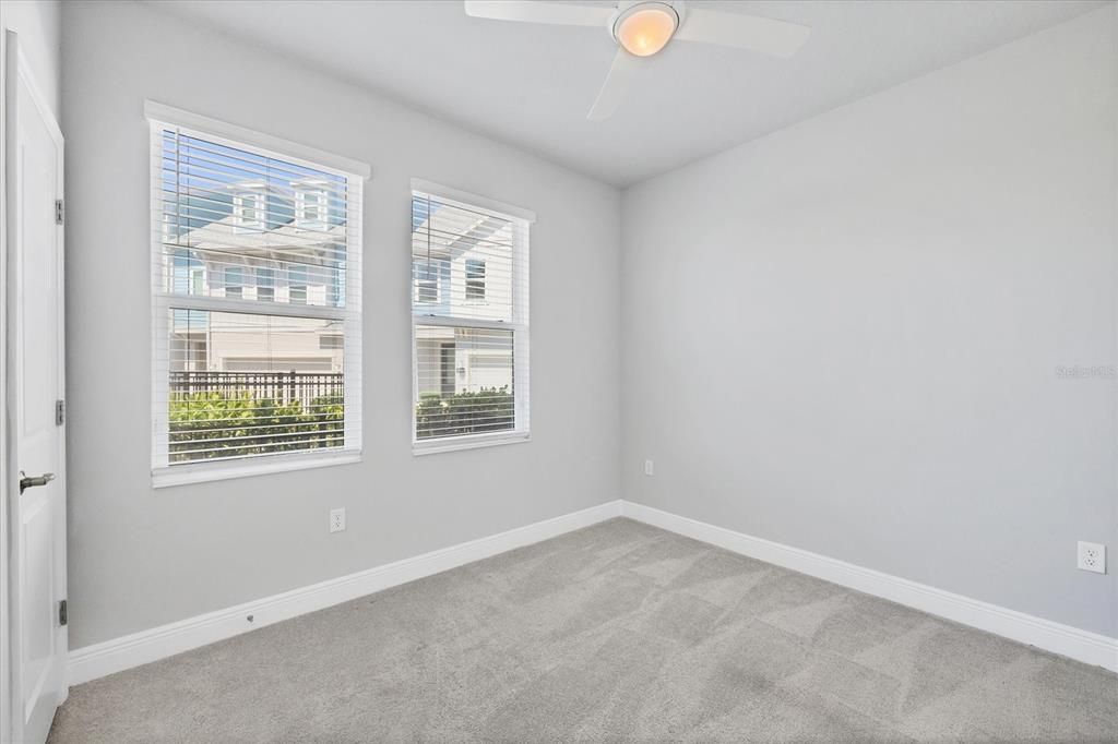 For Sale: $749,000 (3 beds, 3 baths, 1804 Square Feet)