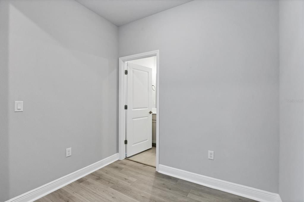 For Sale: $749,000 (3 beds, 3 baths, 1804 Square Feet)