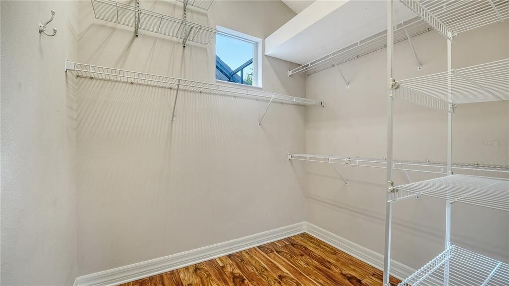 En Venta: $579,000 (2 camas, 2 baños, 1828 Pies cuadrados)