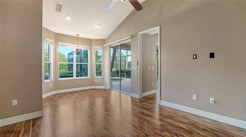 En Venta: $579,000 (2 camas, 2 baños, 1828 Pies cuadrados)