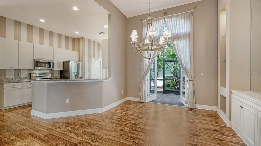 En Venta: $579,000 (2 camas, 2 baños, 1828 Pies cuadrados)